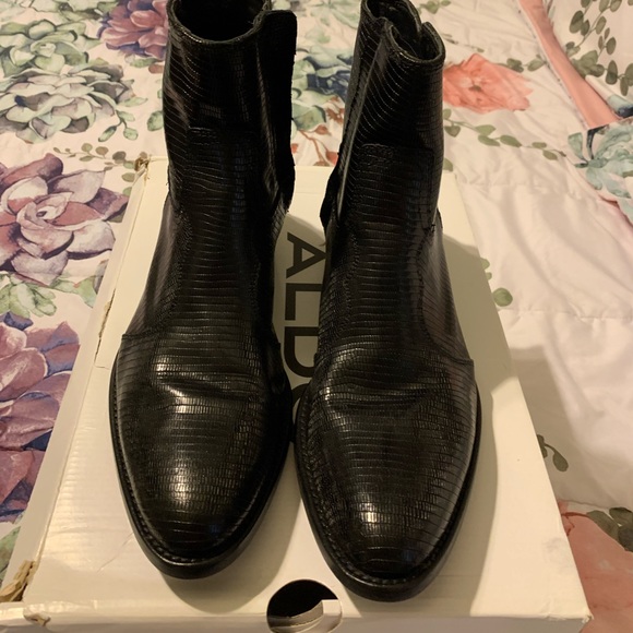 Aldo boots -Forienn - Picture 4 of 7